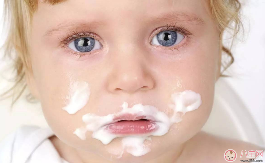 父母這些行為在潛移默化中影響著孩子 生活中這些細節(jié)要注意 父母這些行為在潛移默化中影響著孩子 生活中這些細節(jié)要注意