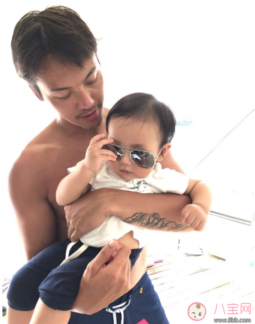 親子博主陳偉霆瘋狂曬娃 自稱霸霸與外甥度假 親子博主陳偉霆瘋狂曬娃 自稱霸霸與外甥度假