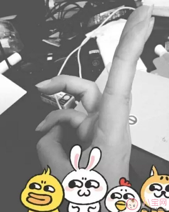 秋水誓怎么做 春風(fēng)十里不如你秋水誓手勢步驟圖解 秋水誓怎么做 春風(fēng)十里不如你秋水誓手勢步驟圖解