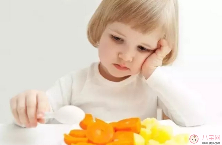 寶寶一直害羞怕生 如何引導(dǎo)孩子更合群 寶寶一直害羞怕生 如何引導(dǎo)孩子更合群