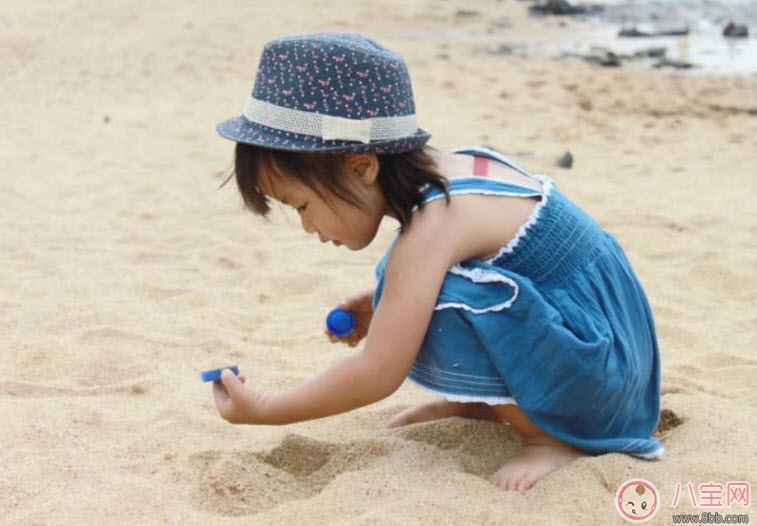 簡(jiǎn)單的親子游戲有哪些 這些親子游戲孩子越玩越聰明 簡(jiǎn)單的親子游戲有哪些 這些親子游戲孩子越玩越聰明