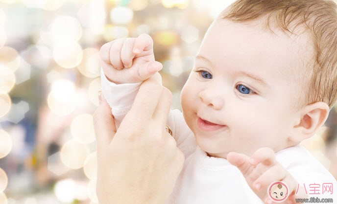 2017最火名字大全 孩子名全曝光若曦梓萱都上榜 2017最火名字大全 孩子名全曝光若曦梓萱都上榜