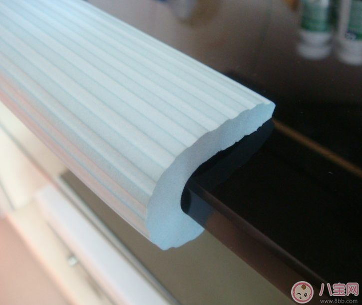 女兒家中獨(dú)處6樓墜亡 孩子安全問(wèn)題家長(zhǎng)一定要注意 女兒家中獨(dú)處6樓墜亡 孩子安全問(wèn)題家長(zhǎng)一定要注意