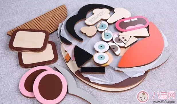 寶寶玩拼圖的好處 如何給寶寶挑選適合的拼圖 寶寶玩拼圖的好處 如何給寶寶挑選適合的拼圖