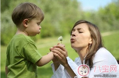 國外最受歡迎的室內(nèi)親子游戲 玩親子游戲的六大誤區(qū)