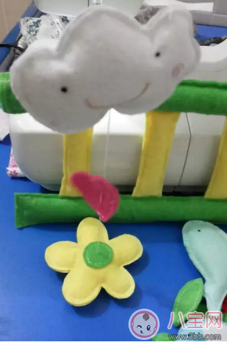 嬰兒床鈴益處多 用心的手工嬰兒床鈴 嬰兒床鈴益處多 用心的手工嬰兒床鈴