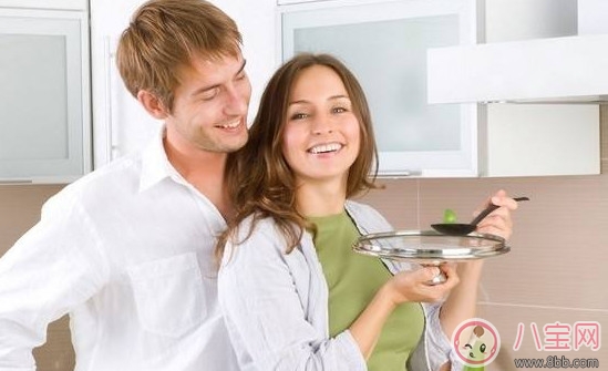 備孕爸爸不能吃的藥物不能吃的食物 備孕爸爸們需改掉的壞習(xí)慣