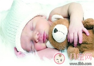 孩子哪些睡覺姿勢不正確    錯誤的睡姿對孩子的影響很嚴(yán)重