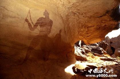 非洲巖畫之謎：非洲巖畫畫了些什么非洲巖畫是誰留下的