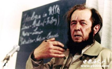 索爾仁尼琴生平代表作品簡介索爾仁尼琴的名言有哪些？