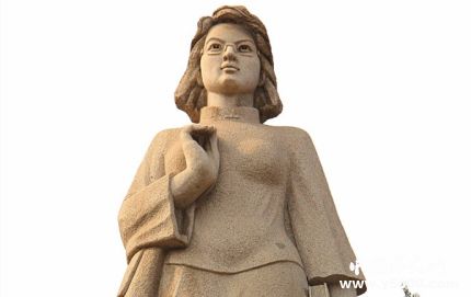 民國才女石評梅生平經(jīng)歷石評梅代表作品有哪些？