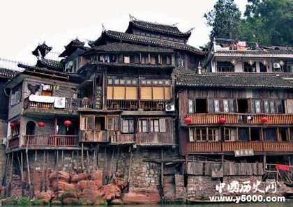 吊腳樓是什么建筑吊腳樓的文化特點(diǎn)是什么