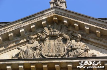 《十二銅表法》內(nèi)容介紹《十二銅表法》的意義是什么？