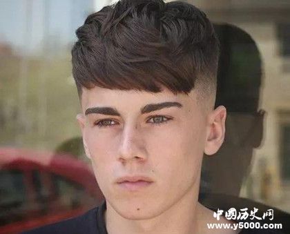 2019春節(jié)該剪什么發(fā)型最受歡迎發(fā)型有哪些春節(jié)理發(fā)忌諱 2019春節(jié)該剪什么發(fā)型最受歡迎發(fā)型有哪些春節(jié)理發(fā)忌諱