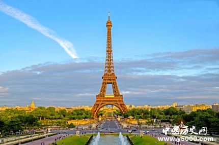 埃菲爾鐵塔130歲埃菲爾鐵塔象征著什么？