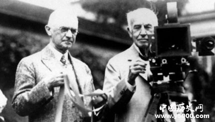 愛迪生生平故事簡介愛迪生的發(fā)明有哪些？