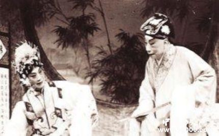 《鳴鳳記》劇情簡介《鳴鳳記》的作者是王世貞嗎？