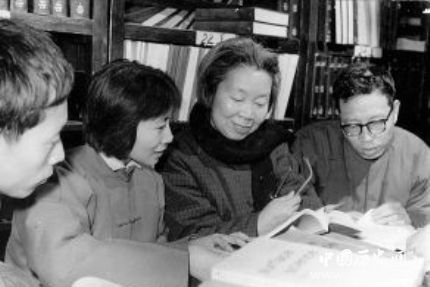 謝希德生平介紹謝希德的貢獻成就有哪些？