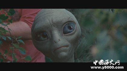 外星人有墜落到地球上嗎美國竟發(fā)現(xiàn)了外星人尸體 外星人有墜落到地球上嗎美國竟發(fā)現(xiàn)了外星人尸體