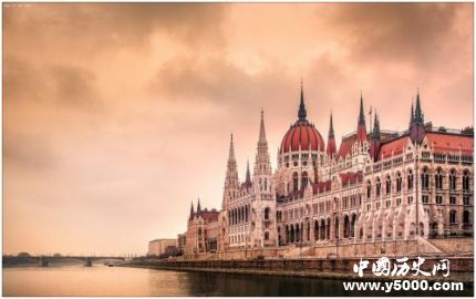 歷史上的今天2月1日事件 歷史上的今天2月1日事件