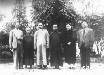 司法部首任部長(zhǎng)史良生平經(jīng)歷簡(jiǎn)介史良的成就有哪些？