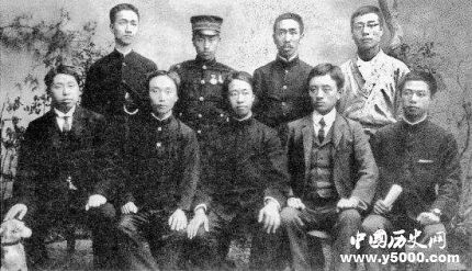 華興會(huì)成立發(fā)展歷史簡(jiǎn)介華興會(huì)的主要?jiǎng)?chuàng)立者是誰(shuí)？