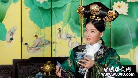 太監(jiān)李蓮英怎么伺候慈禧太后洗澡？