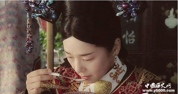 慈禧晚年必聽黃色故事才能入睡？