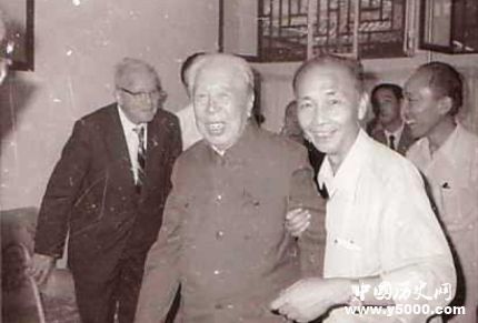 張友漁生平簡介張友漁的作品張友漁的貢獻(xiàn)有哪些？