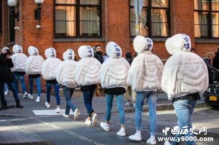 哈啤紐約時(shí)裝周看點(diǎn)介紹紐約時(shí)裝周舉辦歷史是怎樣的？