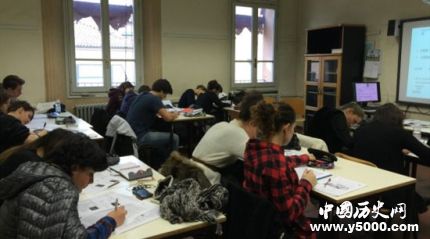 沙特開設(shè)漢語(yǔ)課程哪些國(guó)家開設(shè)了漢語(yǔ)課程？