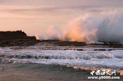 印尼巽他海峽海嘯是怎么形成的海嘯的分類危害有哪些