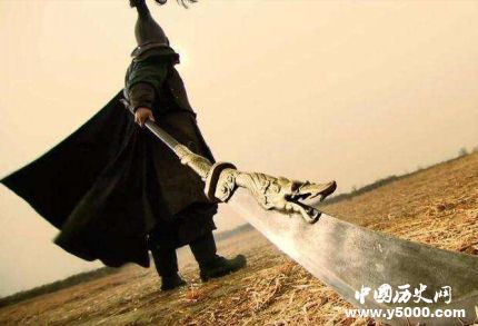 關(guān)勝為什么排名在林沖之前成為梁山五虎將之首？