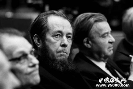 索爾仁尼琴生平代表作品簡(jiǎn)介索爾仁尼琴的名言有哪些？