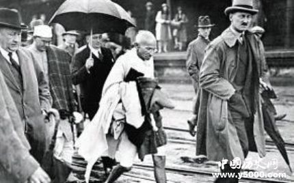 甘地生平簡(jiǎn)介甘地的故事甘地是怎么死的？