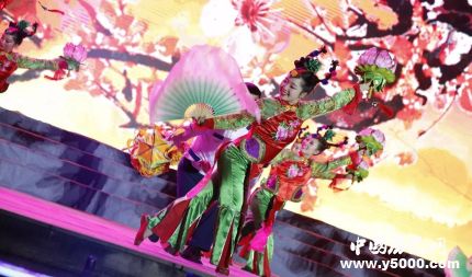 古藺花燈的發(fā)展古藺花燈的藝術(shù)特點(diǎn)有哪些？