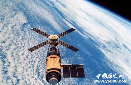 e0c62aab781b347feca05f2ad87fbc4f.jpg e0c62aab781b347feca05f2ad87fbc4f.jpg