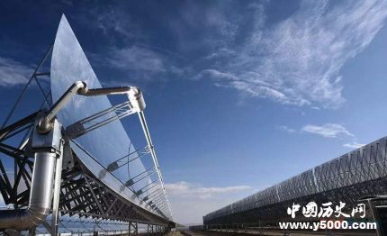 我國首個(gè)百兆瓦級光熱電站并網(wǎng)發(fā)電熔鹽光熱電站是什么？