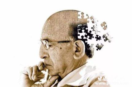 阿爾茲海默癥病因癥狀簡(jiǎn)介怎樣預(yù)防阿爾茲海默癥？