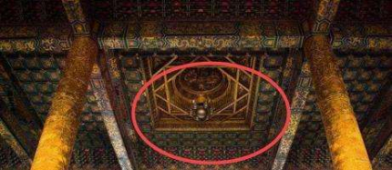 故宮的傳說故事故宮三處邪門的軒轅鏡