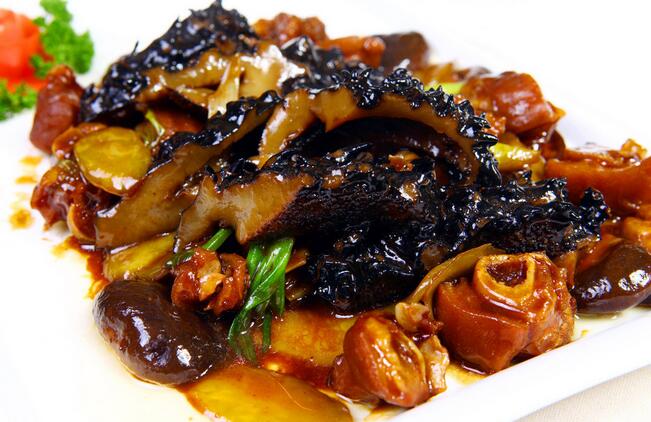 Q彈軟嫩的蹄筋燒海參怎么做？