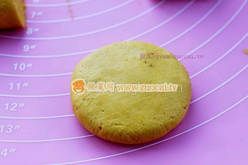 椰蓉南瓜豆沙餅的做法