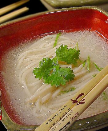 魚(yú)湯小刀面