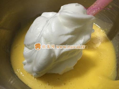 原味戚風(fēng)蛋糕杯的做法