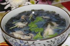 海蠣子豆腐湯