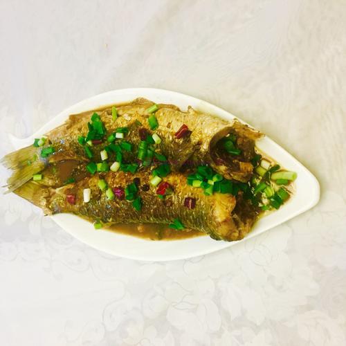 醬燜梭魚(yú)的做法