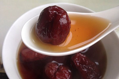 用紅棗煲湯需要去核嗎，紅棗去核后煲湯不上火