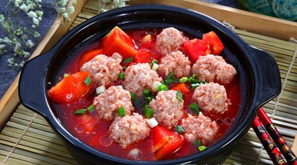 細(xì)嫩清香的番茄肉圓