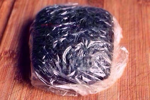 海苔飯團便當?shù)淖龇?/ data-oBY6=