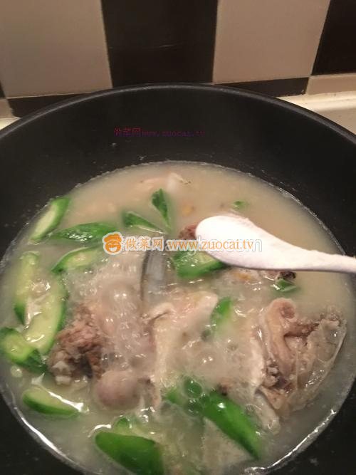 絲瓜魚頭湯的做法